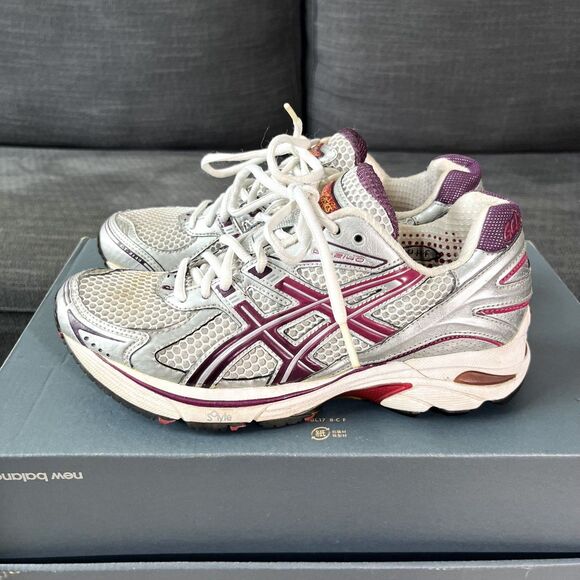 Asics GT-2140 Y2K Retro White Purple Silver Running Shoe Sneaker Womens Size 7.5 - Picture 2 of 13